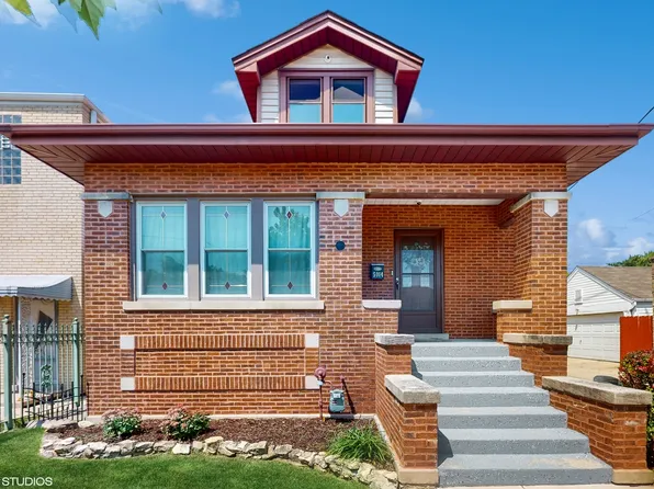 5014 W Cornelia Ave, Chicago, IL 60641