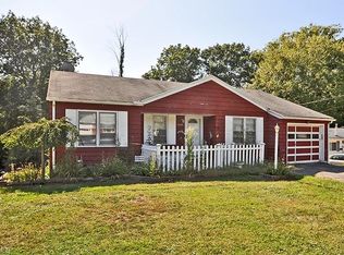 10266 E River Rd, Elyria, OH 44035