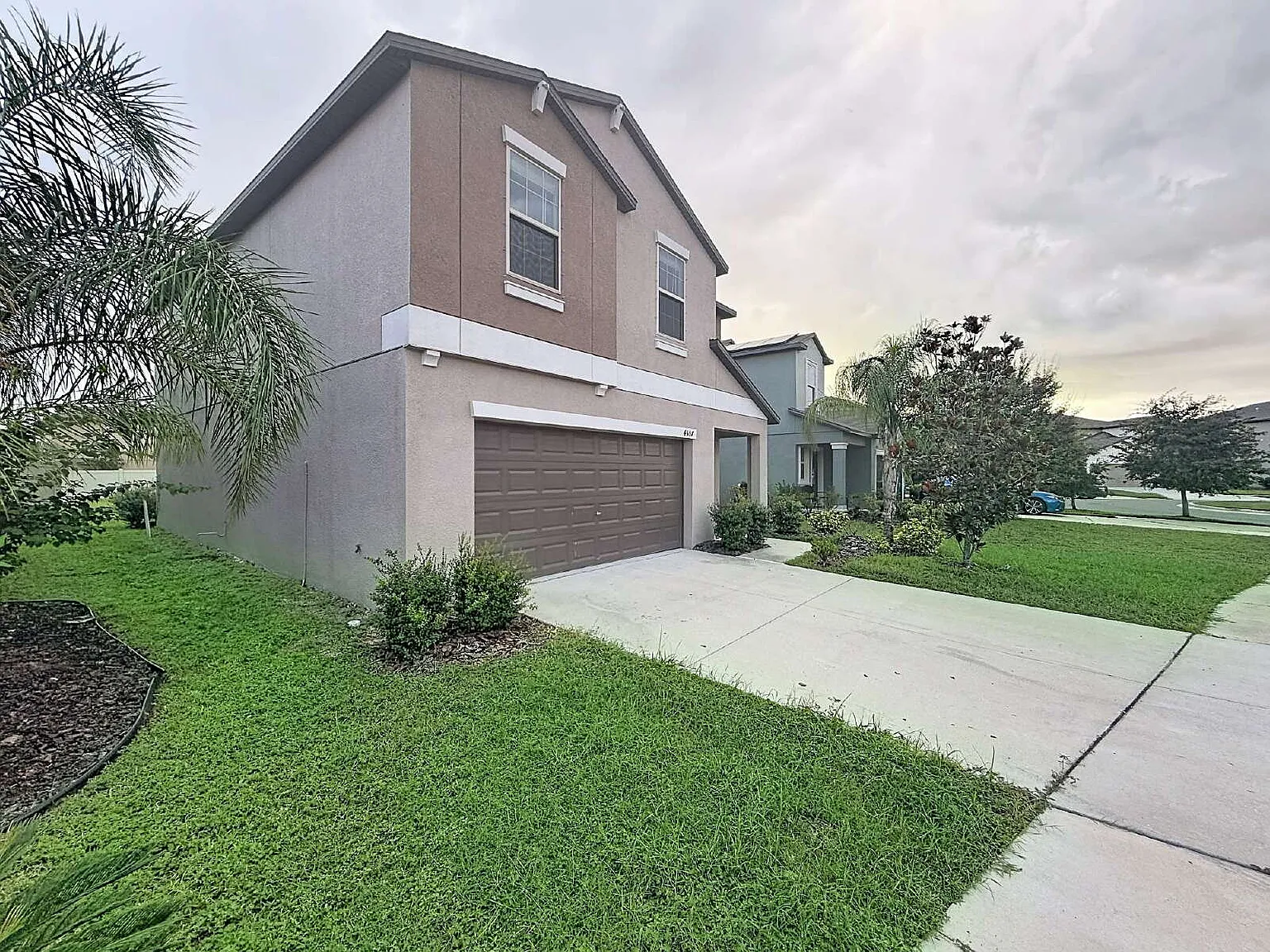 4557 Eternal Prince Dr, Sun City Center, FL 33573 — Photo 4