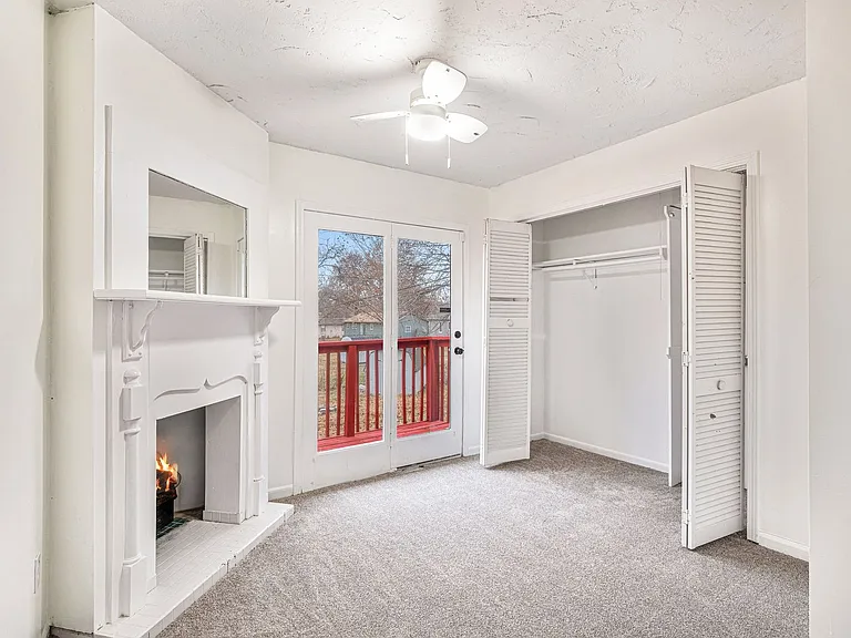1208 S Mayview Ave — Photo 5