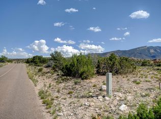 56 Camino Redondo, Placitas, NM 87043