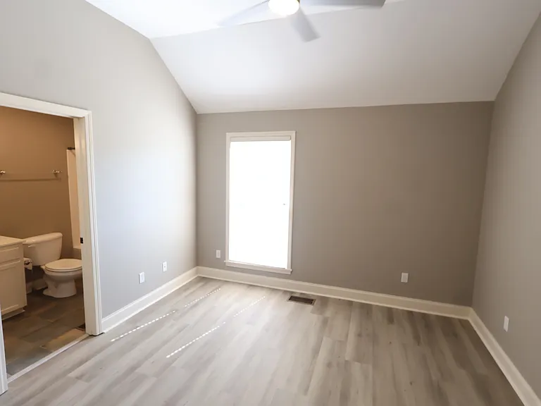 2206 Anderson Rd #204 — Photo 4