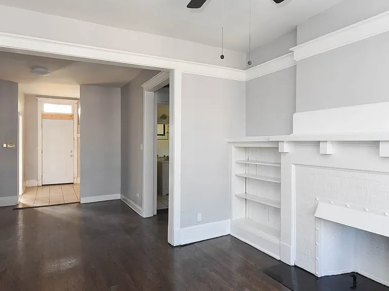 1251 W Rosemont Ave #4 — Photo 5