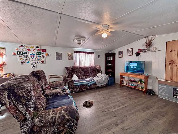 5th image of 927 Highway 91