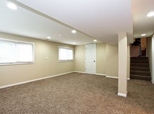 3S438 Tamarack Dr, Glen Ellyn, IL