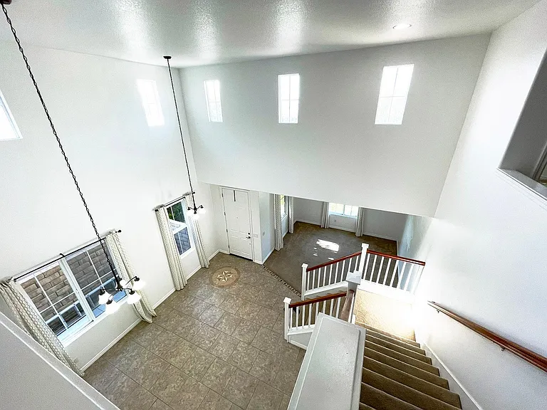 19608 Alyssa Dr — Photo 5