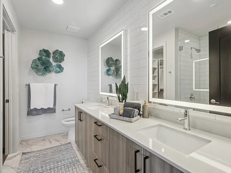 Deco Bathroom