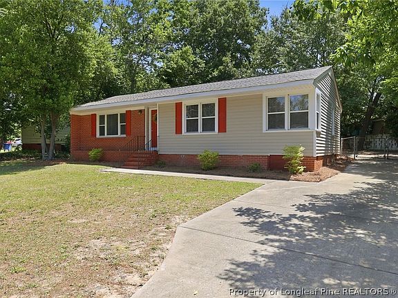 4th image of 1021 Martindale Dr