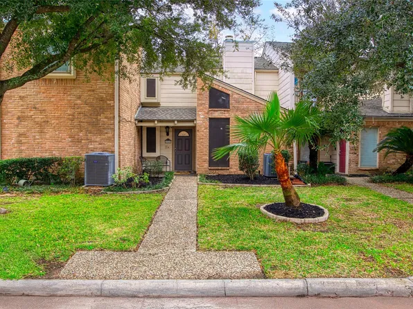 17163 Beaver Springs Dr #14, Houston, TX 77090