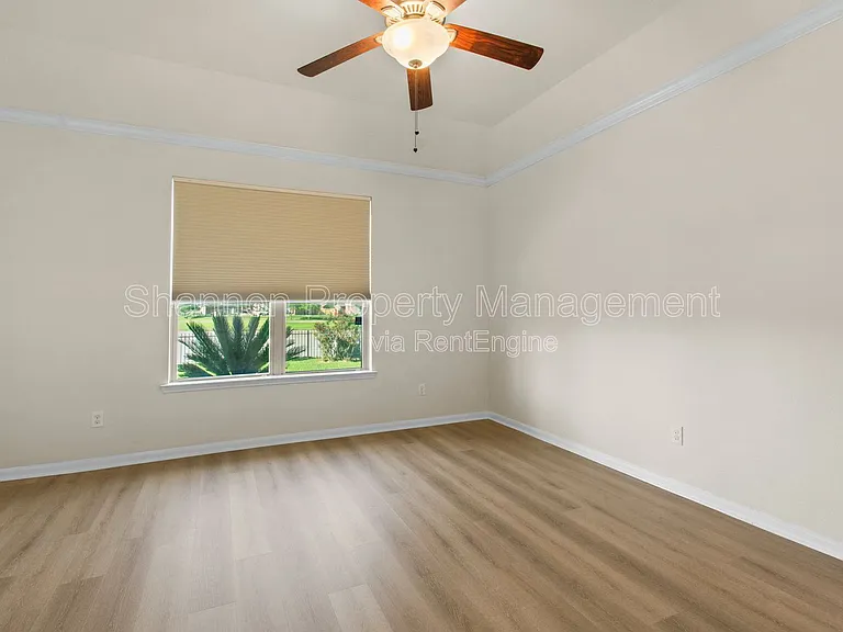 9430 Harmony Lake Ln — Photo 16