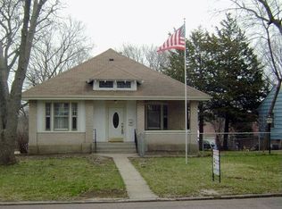 512 Maple St, Yankton, SD 57078