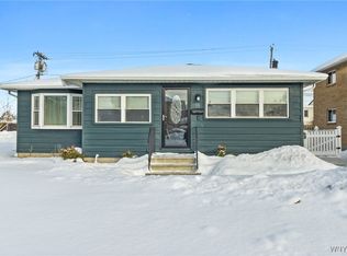 18 Joseph Dr, Tonawanda, NY 14150