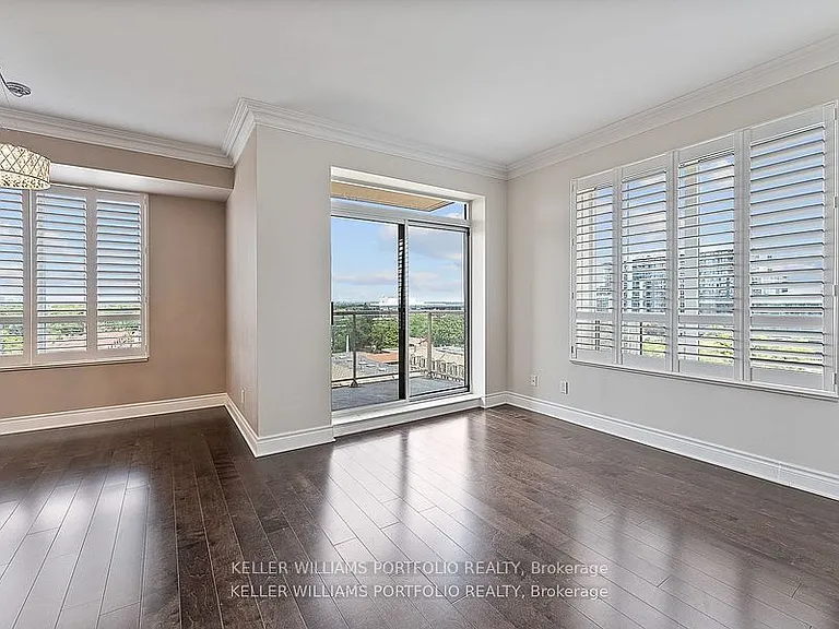 2 Clairtrell Rd #1210 — Photo 18