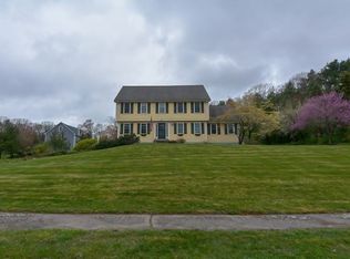 20 Roger Goodwin Dr, Wrentham, MA 02093