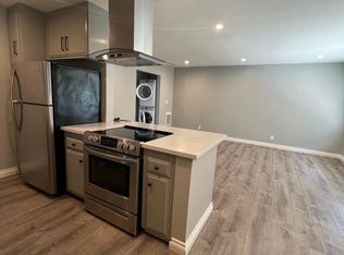 669 Stanley Ave #6, Long Beach, CA 90814
