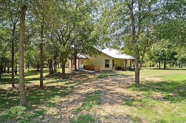 1st image of 174 Valley Creek Dr