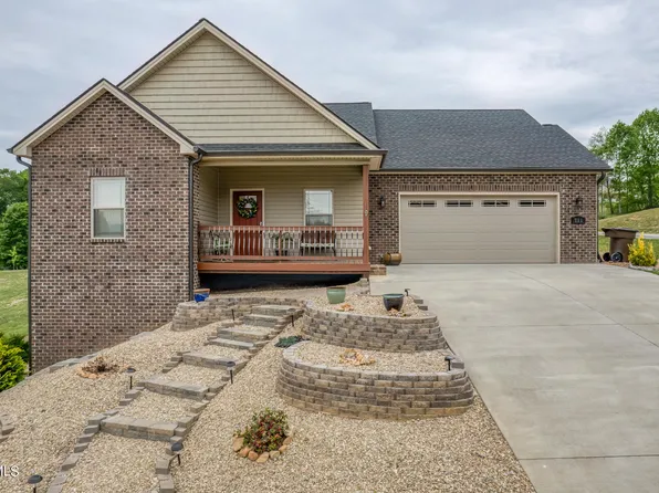 711 Pasture Ridge Rd, Piney Flats, TN 37686