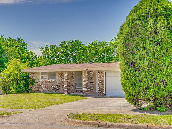 3rd image of 914 Piedmont Dr