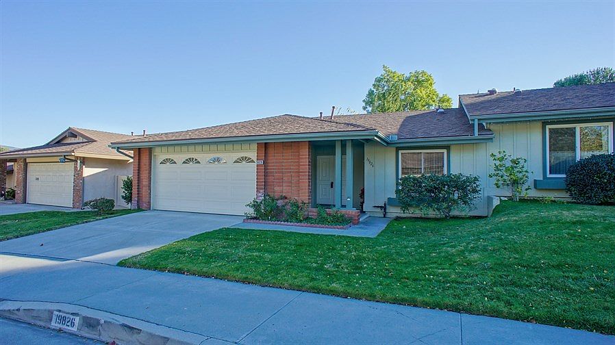 1st image of 19826 Ave Of The Oaks