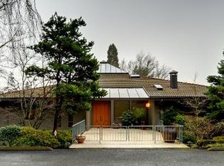 2449 SW Military Rd, Portland, OR 97219