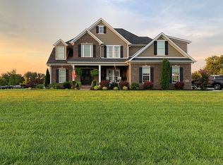 4632 Fairvue Farm Blvd, Bowling Green, KY 42104