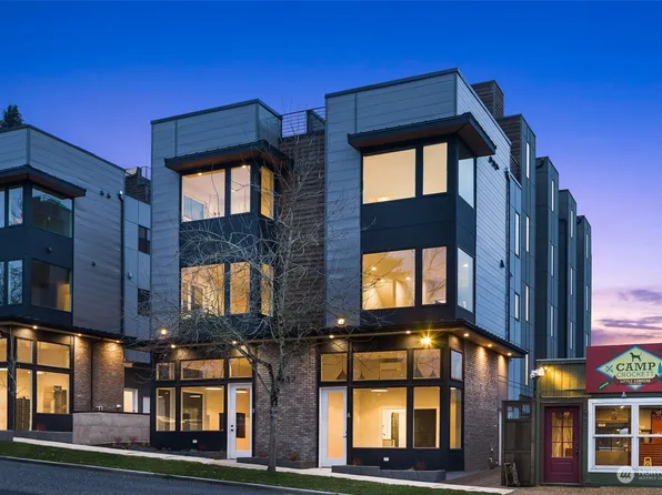 6537 D 35th Avenue SW, Seattle, WA 98126