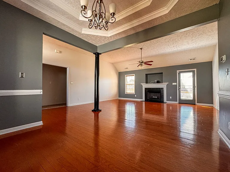 5929 Blue Sky Ln — Photo 3