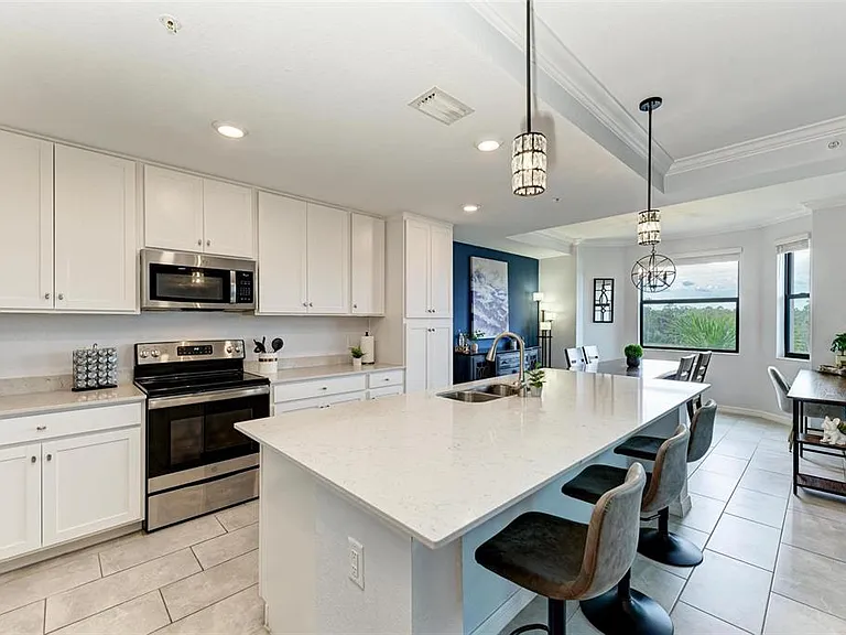 17902 Gawthrop Dr #307 — Photo 14