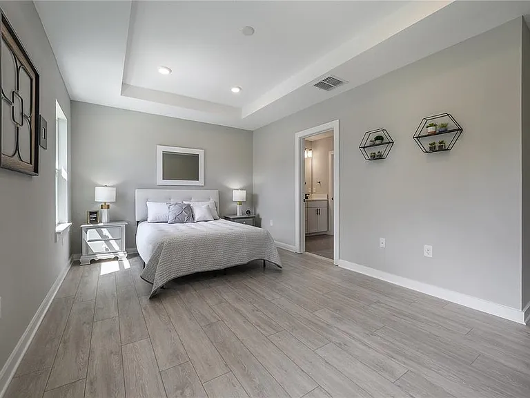 4402 W Gray St #1 — Photo 43