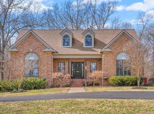 1585 Everett Ln, Hopkinsville, KY 42240