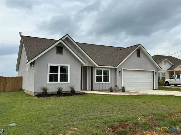 110 Hiram Cook, Blanco, TX 78606