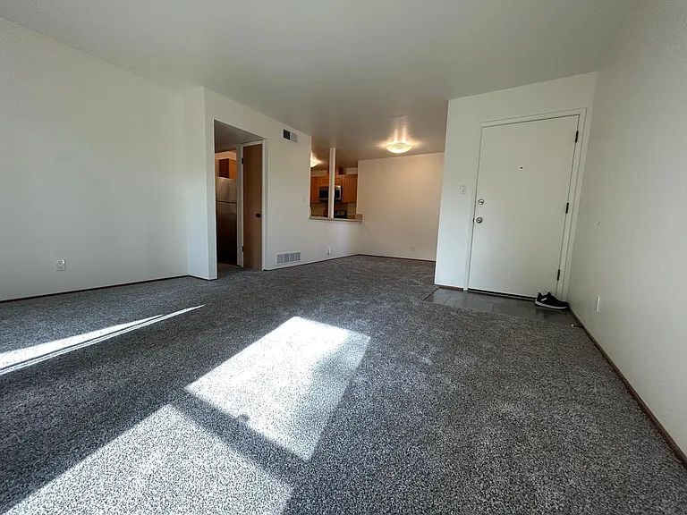 1316 Bonita Ave #5 — Photo 11
