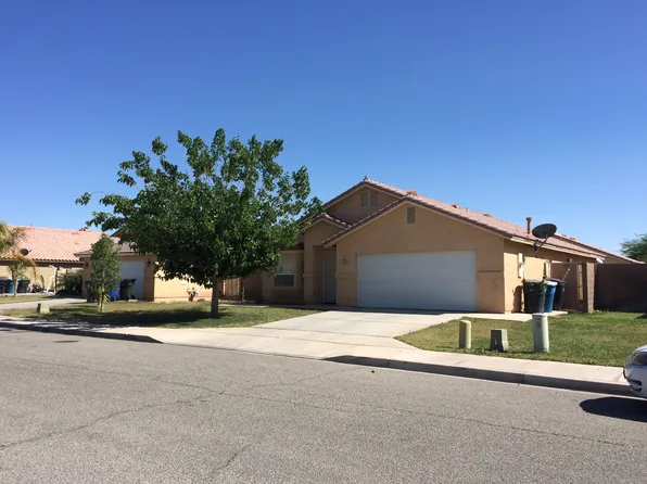 207 San Felipe Dr, Imperial, CA 92251