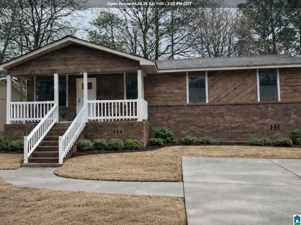 1103 26th Ave N, Hueytown, AL 35023