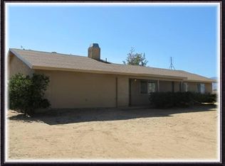 5709 Smoketree Rd, Phelan, CA 92371