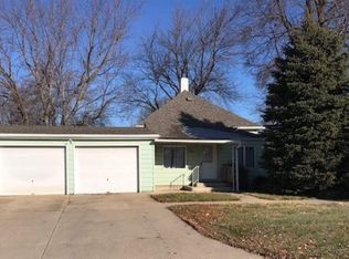 608 E Hughson St, Randolph, NE 68771