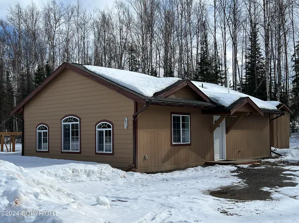 9930 W Tracy Lynn Cir, Wasilla, AK 99654