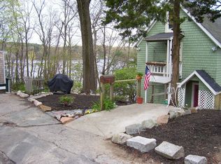 95 Russell Rd, Wellesley, MA 02482