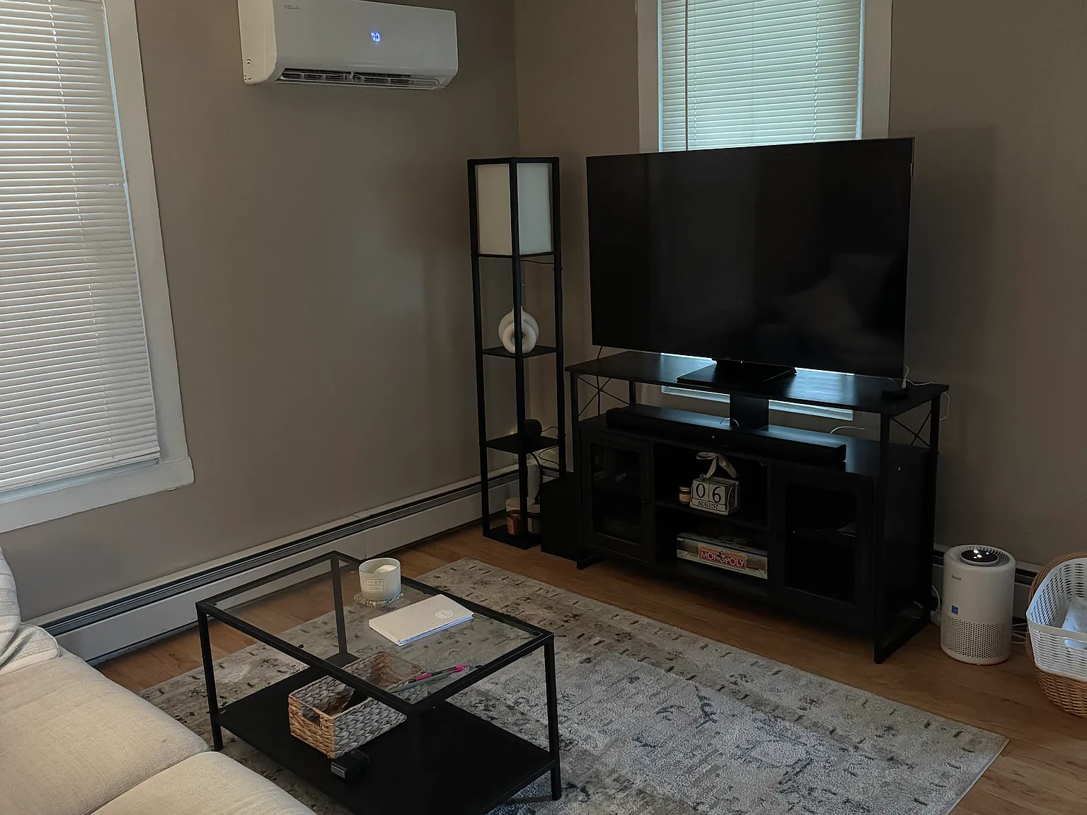 3 bed, 1020 sqft, $2,000 — Photo 4