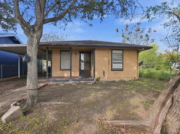 3029 Elgin St, Corpus Christi, TX 78405