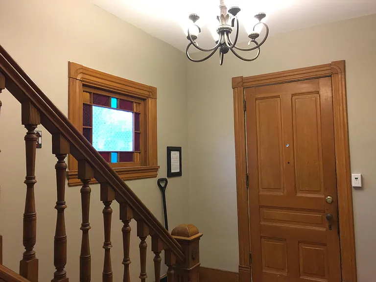 2129 James Ave N #1 — Photo 21