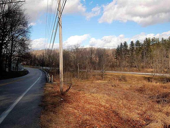 5th image of 2605 Brandon Ln