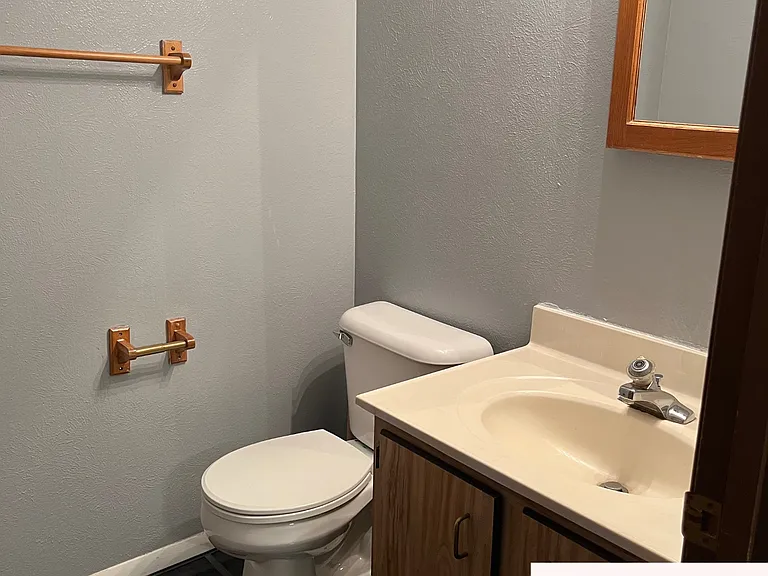 5828 Staghorn Dr — Photo 5