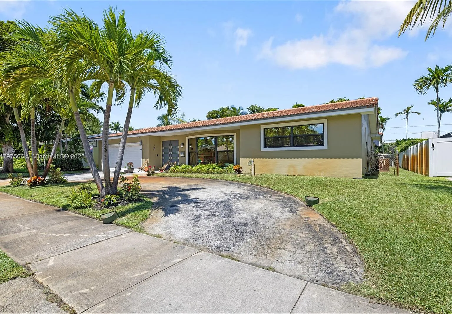 Highland Oak Gardens Sec — Photo 3