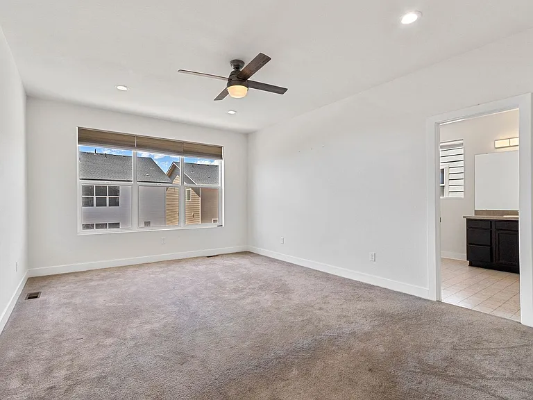 5015 Oakley Dr — Photo 8