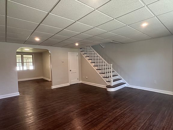 3rd image of 1230 E 12th St