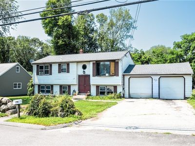 114 Burlingame Rd, West Warwick, RI, 02893