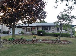 46 Andiron Ln, Rochester, NY 14612