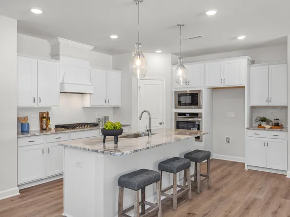 268 Gregory Village Dr, Lillington, NC 27546