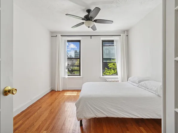 205 East 88th Street 4B image 3 of 7
